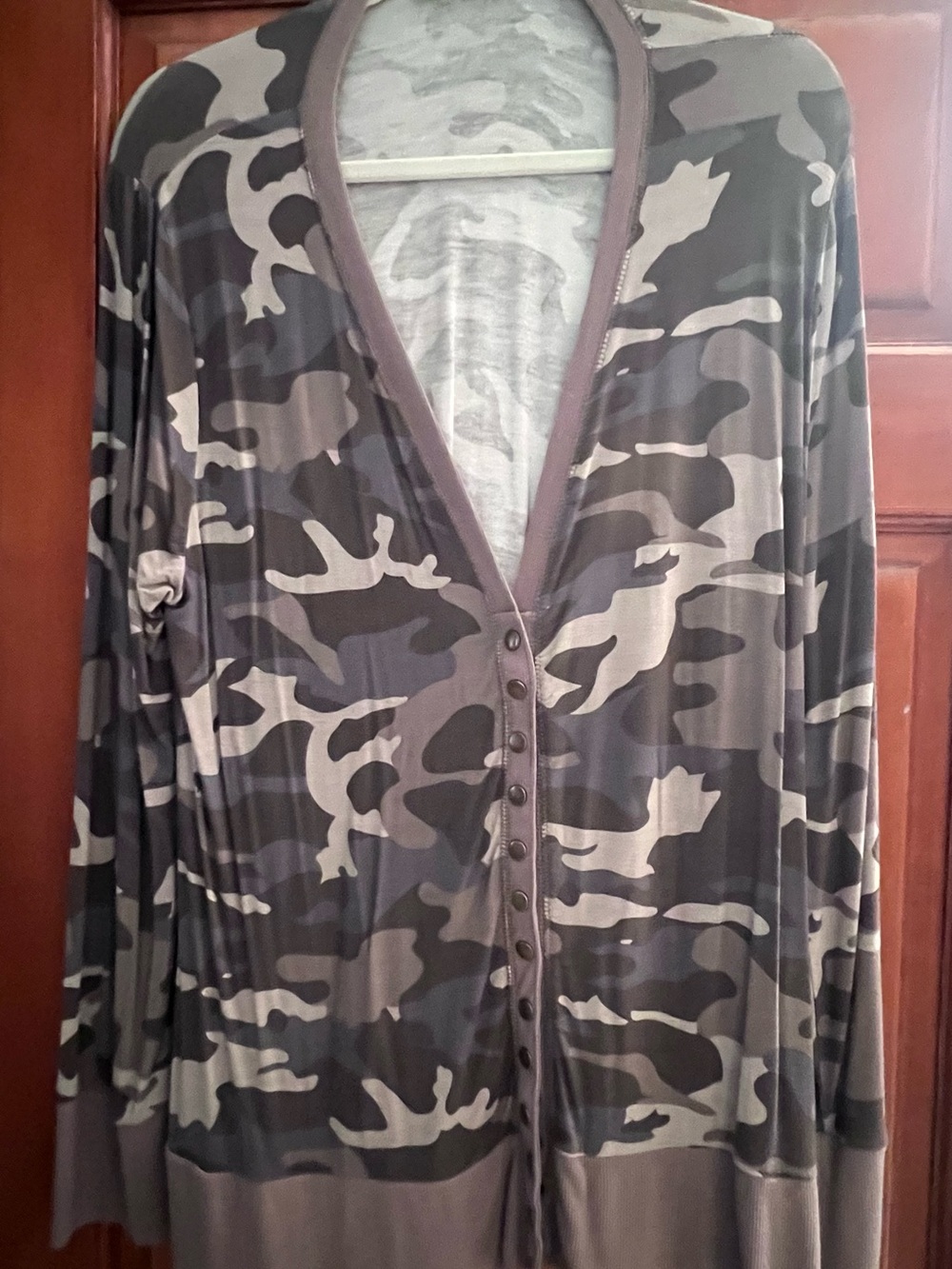 Zenana Women's Camouflage Button-Front Cardigan top in Olive and Gray 1X